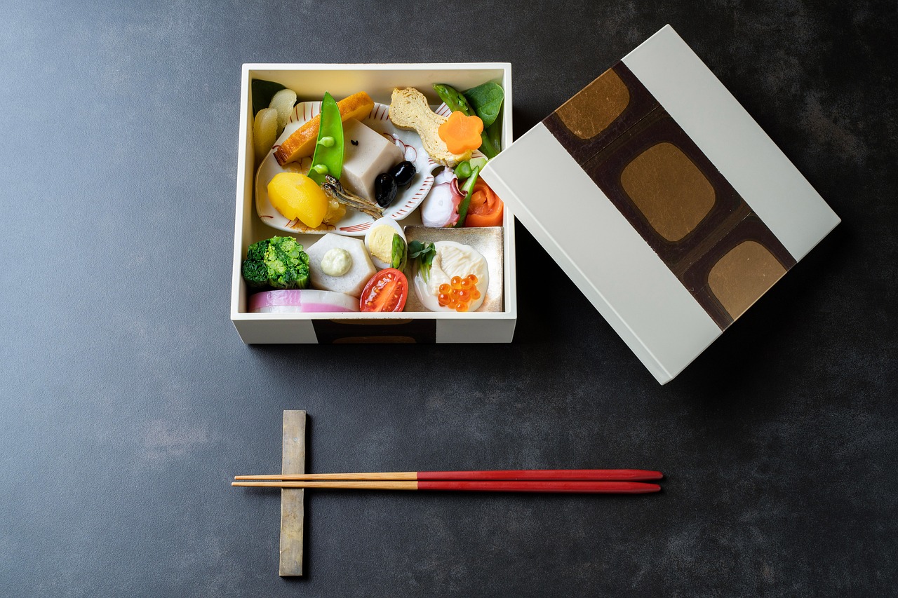 少ない食材で作るおせちの節約アイデアは？