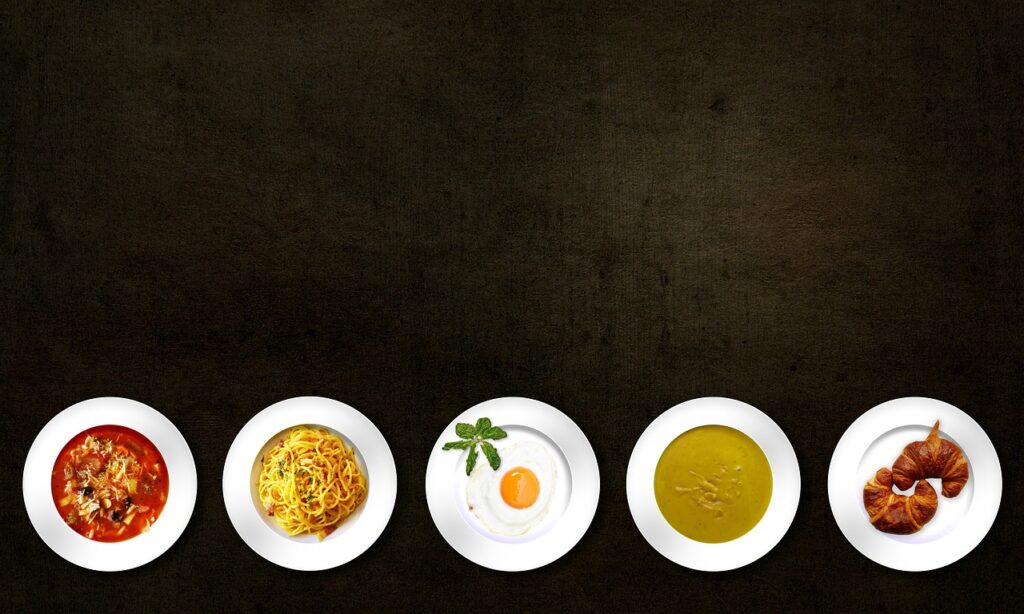 正月料理を常温で出す皿の工夫とは？